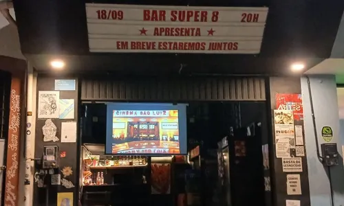 
          Imagem ilustrativa da imagem Bar Super 8 realiza sessão especial em homenagem ao Cinema São Luiz
          