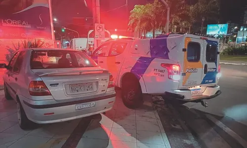 
          Imagem ilustrativa da imagem Blitz flagra motorista com R$ 66 mil em multas em Vila Velha
          