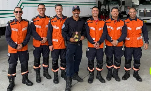 
          Imagem ilustrativa da imagem Bombeiro do ES na Flórida relata experiência com passagem de furacão Milton
          