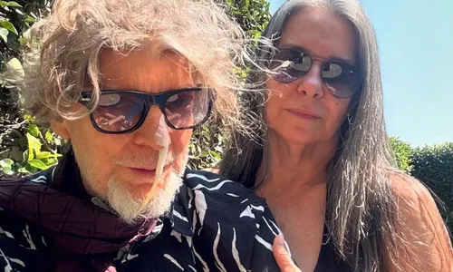 
          Imagem ilustrativa da imagem Branco Mello retorna ao Titãs após cirurgia para remover tumor na amígdala
          