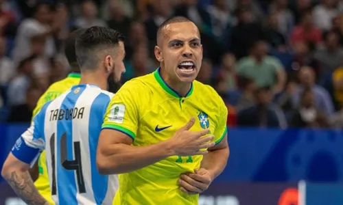 
          Imagem ilustrativa da imagem Brasil anula Argentina e é hexacampeão do mundo de futsal
          