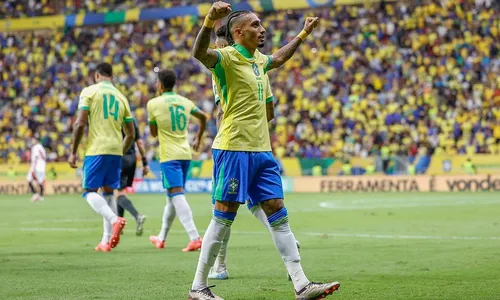 
          Imagem ilustrativa da imagem Brasil goleia seleção peruana no Mané Garrincha e dá paz a Dorival Júnior
          