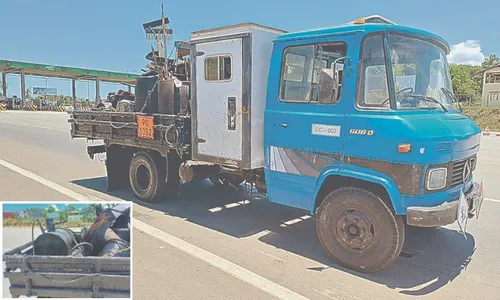 
          Imagem ilustrativa da imagem Caminhoneiro leva 41 multas de uma vez no ES
          