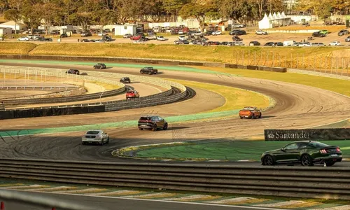 
          Imagem ilustrativa da imagem Chegada do novo 2008 aproxima a Peugeot brasileira da francesa
          