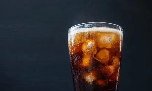 
          Imagem ilustrativa da imagem Como o excesso de açúcar está envenenando suas artérias
          