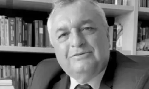 
          Imagem ilustrativa da imagem Conselheiro da OAB é assassinado a tiros no RJ
          