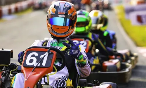 
          Imagem ilustrativa da imagem Corrida com exposição de carros neste fim de semana
          