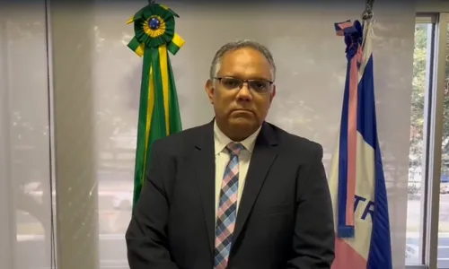 
          Imagem ilustrativa da imagem "Crime brutal", diz secretário de Segurança sobre morte de sogros de prefeito no ES
          