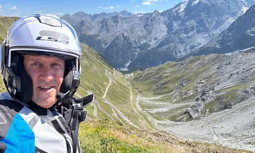 
          Imagem ilustrativa da imagem Disposição e aventuras na terceira idade
          