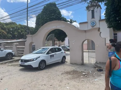 
          Imagem ilustrativa da imagem Deolane Bezerra sai da prisão em Buíque, no Agreste de Pernambuco; COM VÍDEO
          