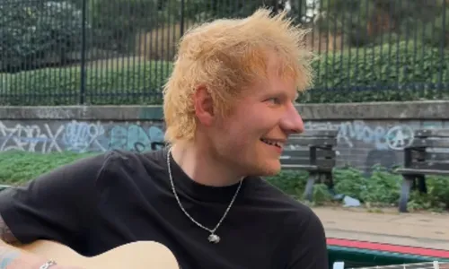 
          Imagem ilustrativa da imagem Ed Sheeran chega ao Brasil: 'Me mandem recomendações do que fazer'
          