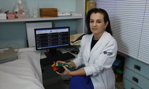 
          Imagem ilustrativa da imagem Eletrocardiograma poderá ser feito nas farmácias
          