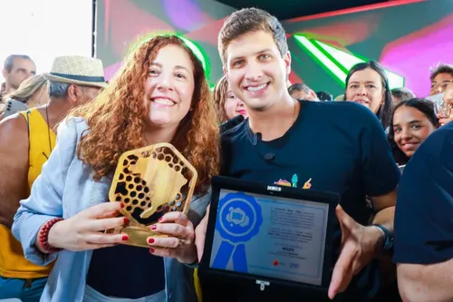 
          Imagem ilustrativa da imagem Em pleno Rec’n Play, Recife é reconhecida como referência em cidade digital
          