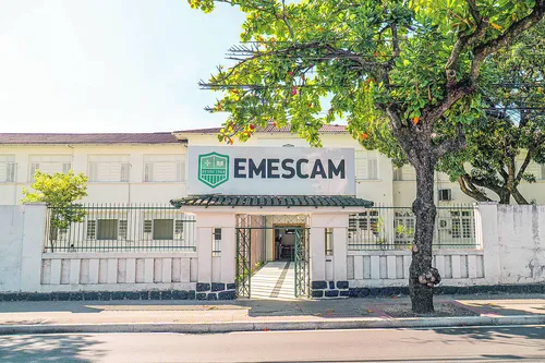 
          Imagem ilustrativa da imagem Estudantes prontos para os desafios da saúde no futuro
          