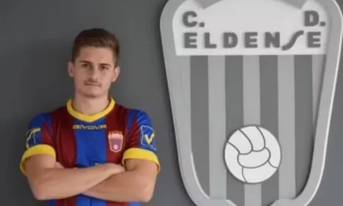 
          Imagem ilustrativa da imagem Ex-jogador do Valencia morre vítima de enchentes na Espanha
          