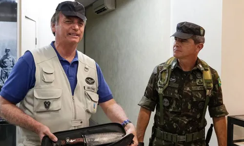 
          Imagem ilustrativa da imagem Ex-ministro interino de Bolsonaro é um dos presos em ação da PF
          