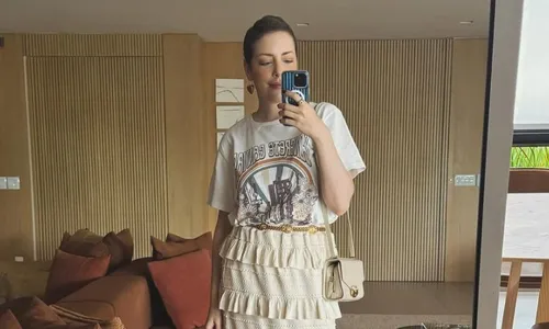 
          Imagem ilustrativa da imagem Fabiana Justus sobre receber diagnóstico de leucemia enquanto amamentava: 'Surreal'
          