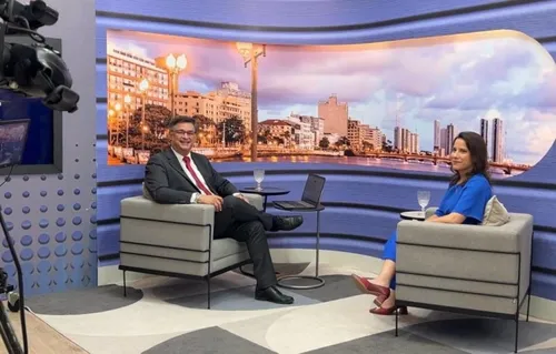 
          Imagem ilustrativa da imagem Fernando Rêgo Barros estreia programa de entrevistas na TV Tribuna/Band
          