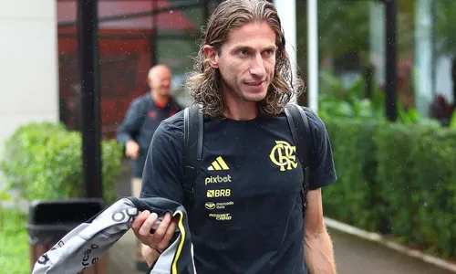 
          Imagem ilustrativa da imagem Flamengo defende tabu diante do Bahia em novo teste para Filipe Luís
          