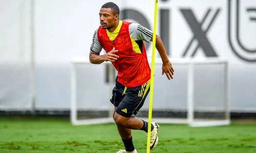 
          Imagem ilustrativa da imagem Flamengo tem volta de De la Cruz duelo com Peñarol nas quartas da Libertadores
          