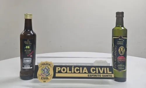 
          Imagem ilustrativa da imagem Garrafas de azeite e caixas de sabão em pó falsificados são apreendidos no ES
          