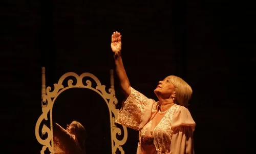 
          Imagem ilustrativa da imagem Grupo Teatro Boca de Cena, de Natal, apresenta Fiel Espelho Meu, de Lourdes Ramalho
          