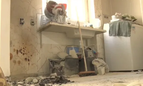 
          Imagem ilustrativa da imagem Homem agride ex-companheira e incendeia apartamento em Cariacica
          