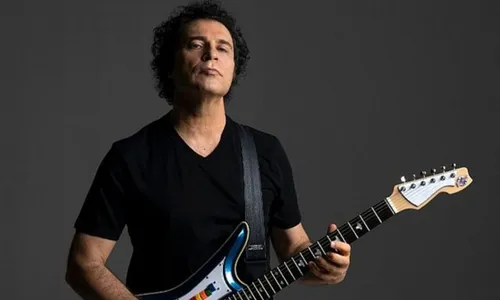 
          Imagem ilustrativa da imagem "Indignado com o desrespeito", diz Frejat após ter microfone cortado ao abrir show
          