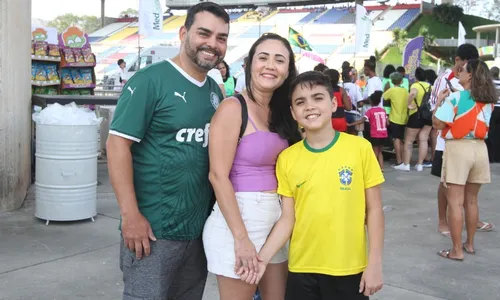 
          Imagem ilustrativa da imagem Jogo das Estrelas: Bruxo encanta o Kleber Andrade
          