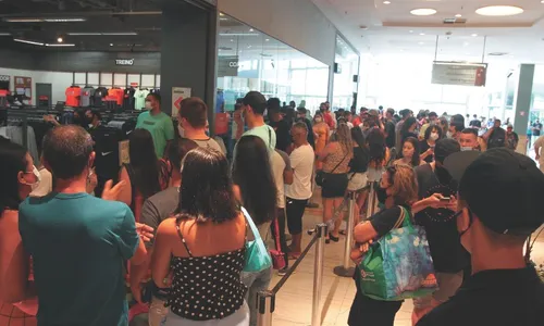 
          Imagem ilustrativa da imagem Lojas antecipam Black Friday com o maior desconto do ano
          