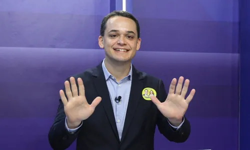 
          Imagem ilustrativa da imagem Lorenzo Pazolini derrota adversários e é reeleito no primeiro turno em Vitória
          