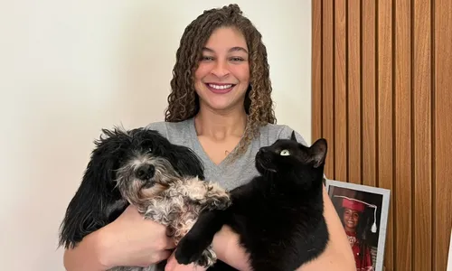 
          Imagem ilustrativa da imagem Maria Luíza dos Santos: “Decidi minha profissão por causa dos meus bichos”
          