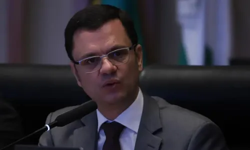 
          Imagem ilustrativa da imagem Moraes autoriza Anderson Torres a cuidar da mãe com câncer à noite
          