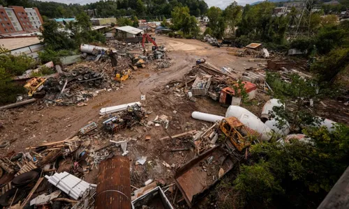 
          Imagem ilustrativa da imagem Mortos por furacão Helene passam de 120 nos EUA
          