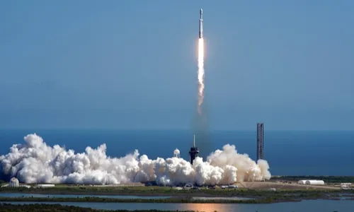 
          Imagem ilustrativa da imagem Nasa lança missão para explorar lua de Júpiter com potencial de vida fora da Terra
          