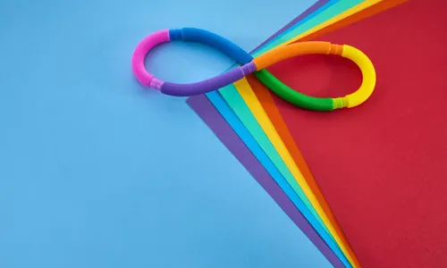 
          Imagem ilustrativa da imagem Espírito Santo é o quinto estado brasileiro com mais pessoas autistas
          