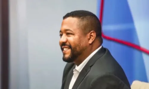 
          Imagem ilustrativa da imagem “O professor Lupércio está reprovado”, diz Vinicius Castello, candidato em Olinda
          