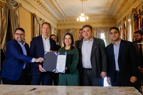 
          Imagem ilustrativa da imagem Pernambuco terá em Suape a primeira indústria de e-metanol do Brasil
          