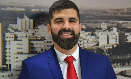 
          Imagem ilustrativa da imagem Pesquisa aponta que 56% dos eleitores recifenses não decidiram voto para vereador
          