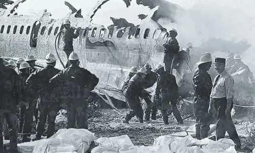 
          Imagem ilustrativa da imagem “Por que só eu escapei?”, Questiona sobrevivente de acidente aéreo com 123 mortes
          