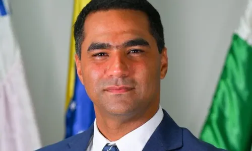 
          Imagem ilustrativa da imagem Prefeito reeleito de Afonso Cláudio é alvo de atentado a tiros
          