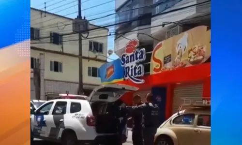 
          Imagem ilustrativa da imagem Quatro pessoas são detidas após ameaçarem comerciantes em Vila Velha
          