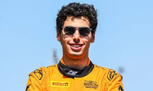 
          Imagem ilustrativa da imagem Quem é Gabriel Bortoleto, novo brasileiro no grid da Fórmula 1
          