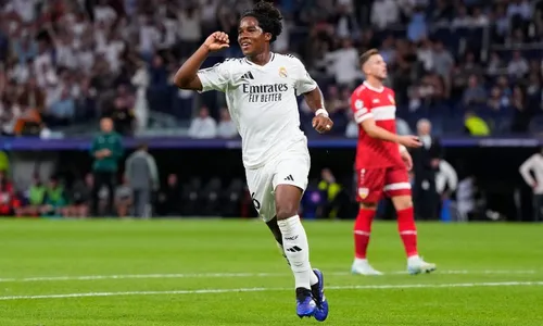 
          Imagem ilustrativa da imagem Real Madrid bate Stuttgart com gol de Endrick em estreia na Liga dos Campeões
          