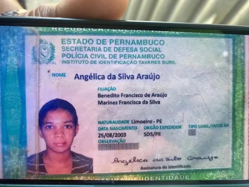 
          Imagem ilustrativa da imagem Saiba quem são os mortos e como estão os feridos do acidente com o trio elétrico
          