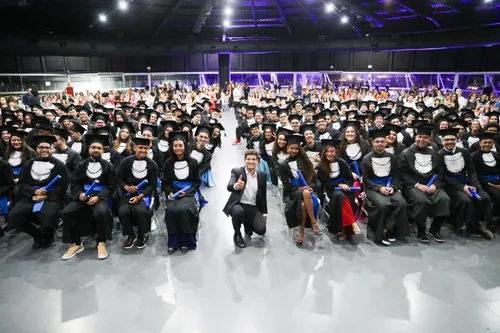 
          Imagem ilustrativa da imagem Segunda turma do programa Embarque Digital se forma no Recife
          