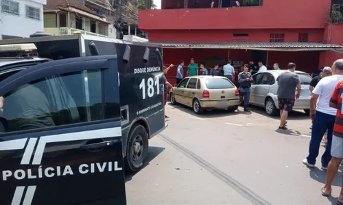 
          Imagem ilustrativa da imagem Sogros de prefeito são mortos a facadas no ES; governador Casagrande se solidariza
          