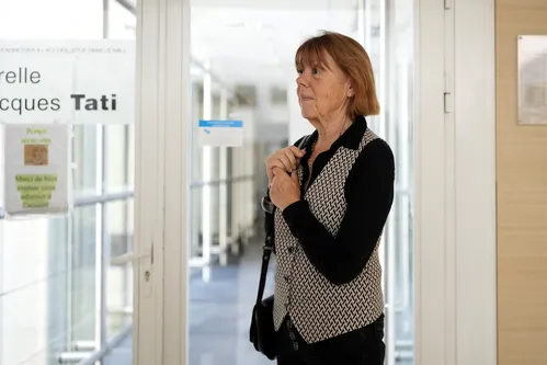 
          Imagem ilustrativa da imagem 'Sou uma mulher totalmente destruída', diz francesa dopada e estuprada por marido
          