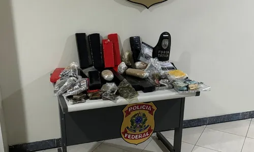 
          Imagem ilustrativa da imagem Suspeitos de traficar drogas em apartamento na Praia da Costa são presos
          