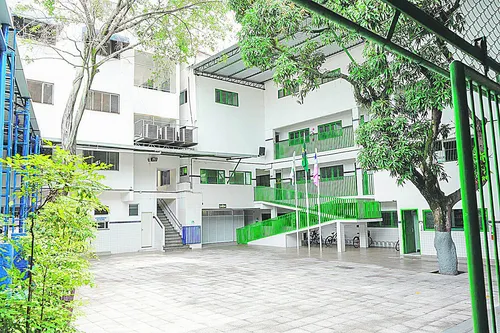 
          Imagem ilustrativa da imagem Tecnologia é aliada para formar profissionais do futuro
          